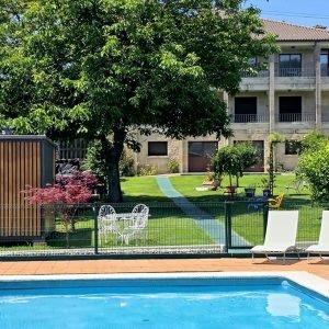 Apartamentos Ria de Aldan piscina