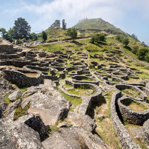 castros santa tegra